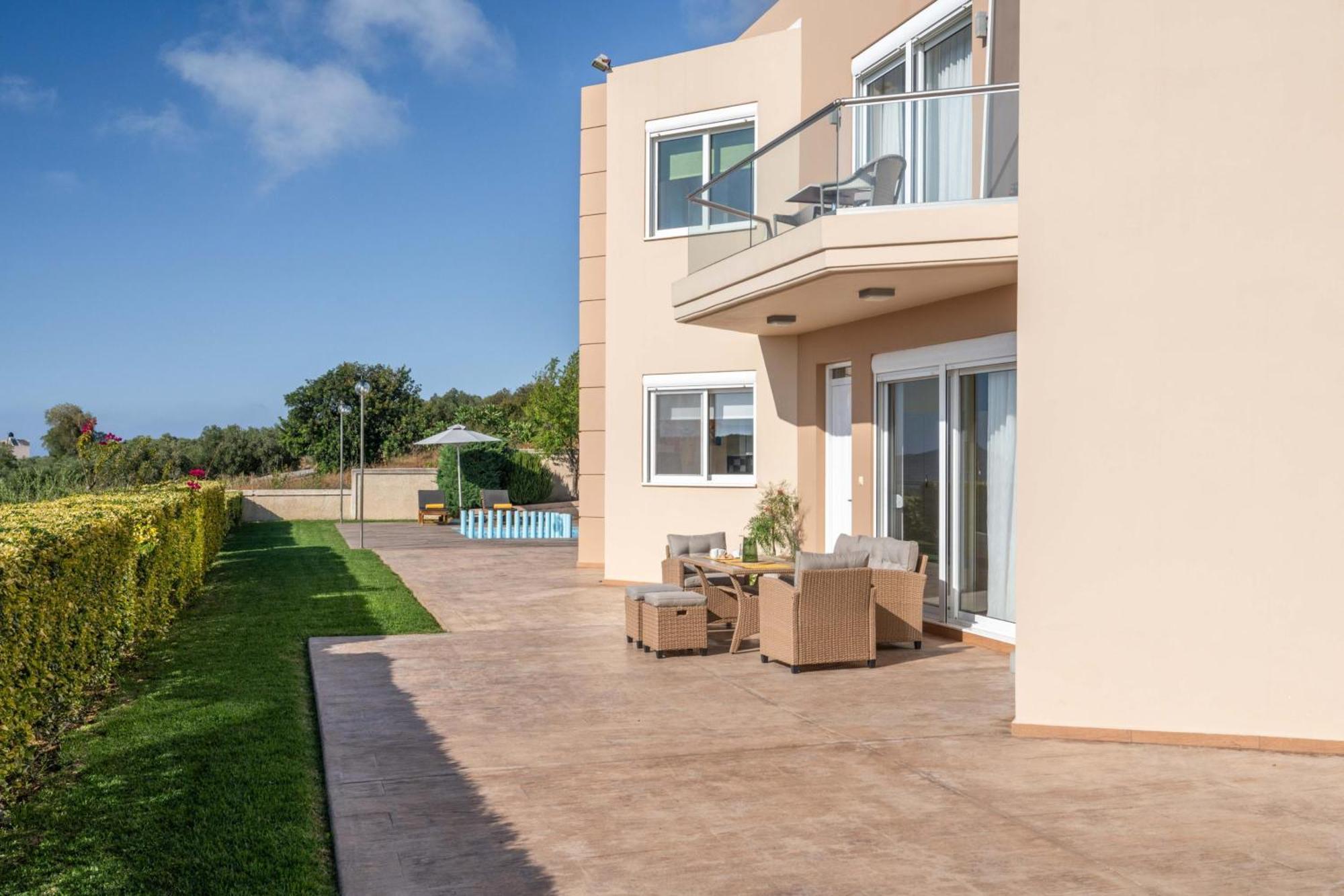 Villa Ariella With Sea View Agia Marina  Bagian luar foto
