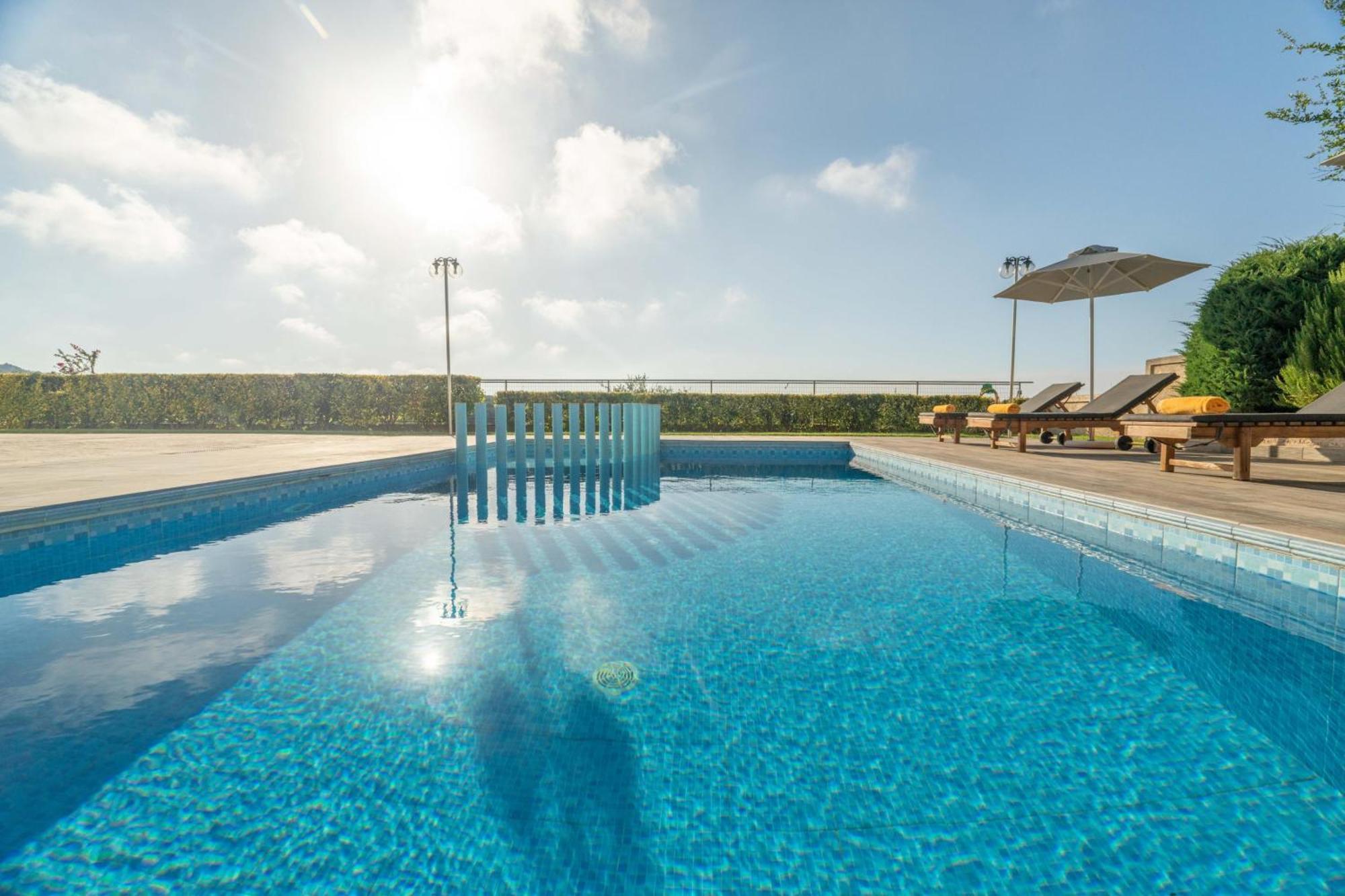 Villa Ariella With Sea View Agia Marina  Bagian luar foto