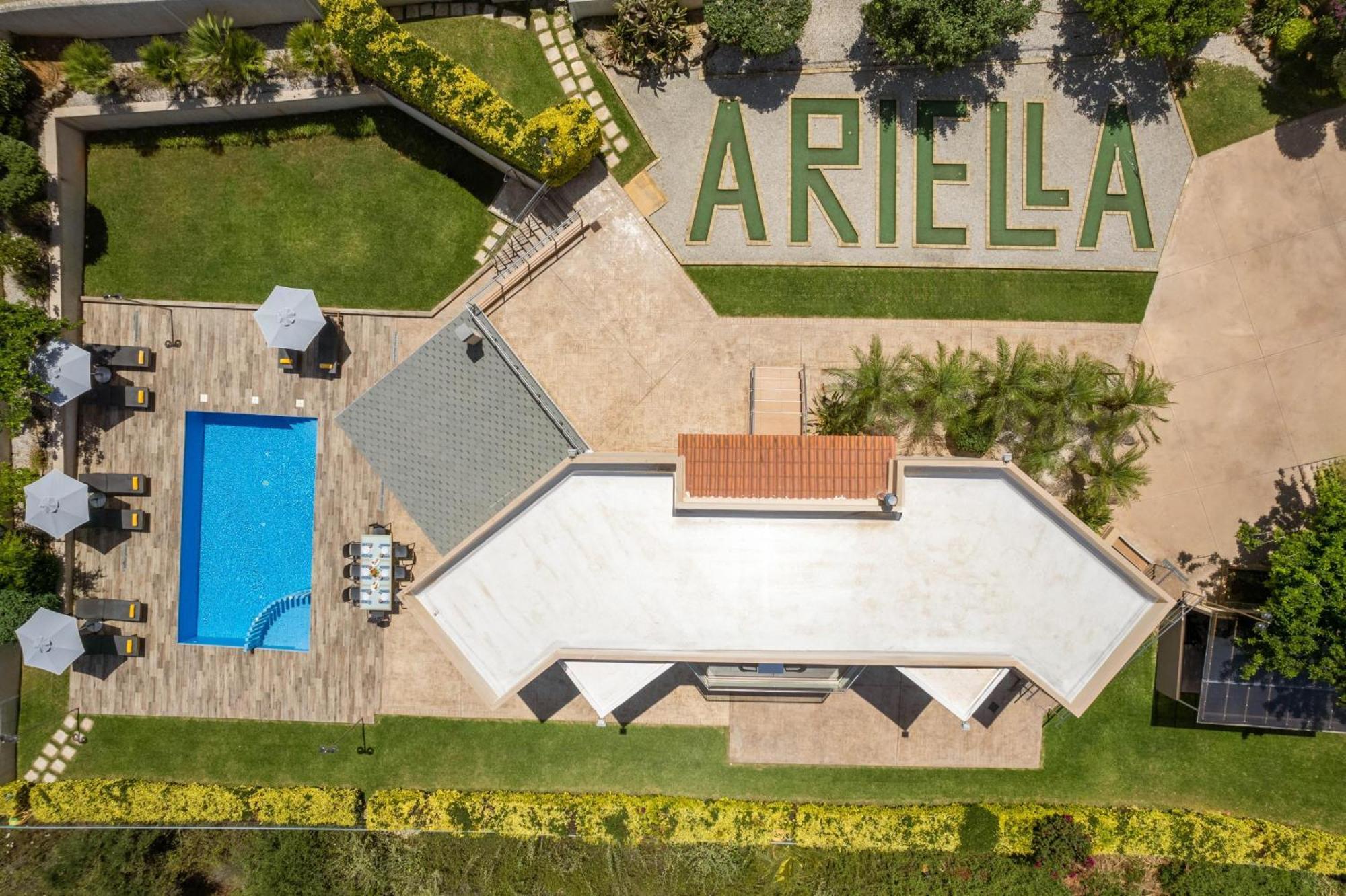 Villa Ariella With Sea View Agia Marina  Bagian luar foto